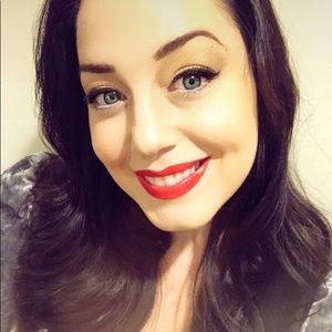 Meet your Posher, Kim